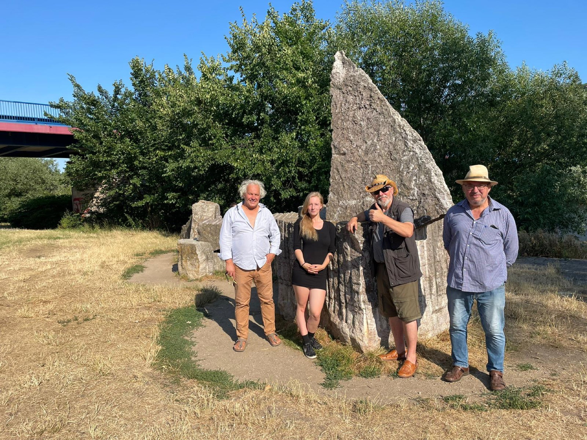 U Sochy Pilgrimage (Osamu Ishikawa, 2005)